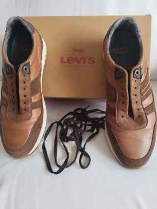 Zapatillas Levis, en piel, 43 de numero.