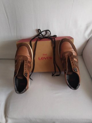 Zapatillas Levis, en piel, 43 de numero.
