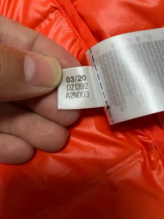 Chubasquero naranja Adidas