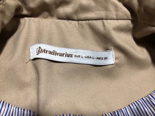 Gabardina Stradivarius Beige Talla M