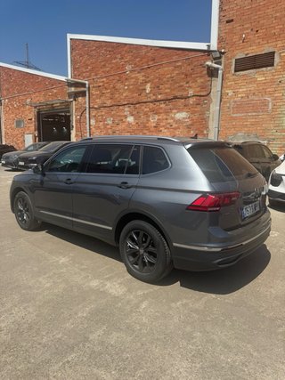 VW Tiguan Allspace Life 2.0TDi 150cv automatico