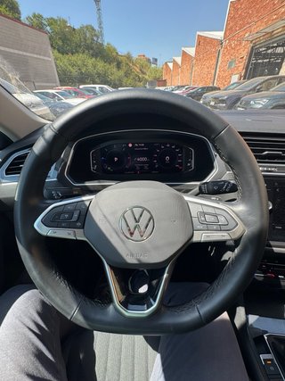 VW Tiguan Allspace Life 2.0TDi 150cv automatico
