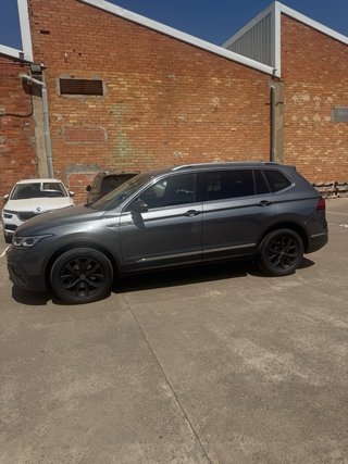 VW Tiguan Allspace Life 2.0TDi 150cv automatico
