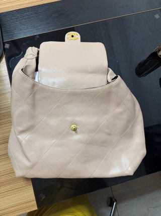 Bolso Maxi Hobo Chanel Beige Piel
