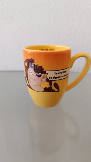 Taza cerámica Taz con frase