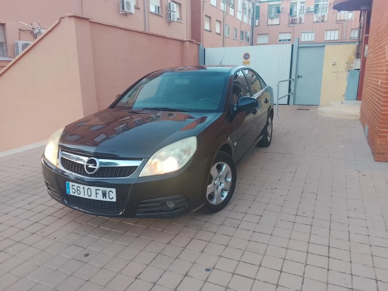Opel Vectra 2007 - foto 1