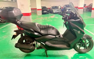 Yamaha Xmax 250 2016 Negra