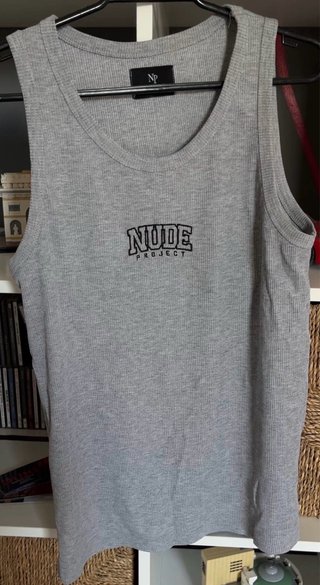 Camiseta Nude Project Gris