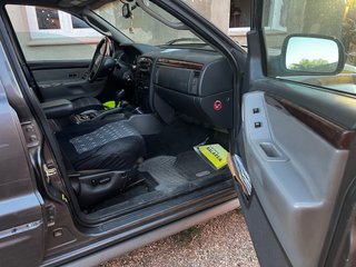 Jeep Cherokee 2004