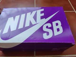 Nike SB FC Classic Talla 44 Negro/Caramelo