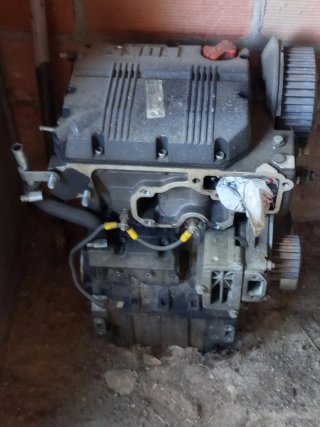 Motor FOCS coche sin carnet culata