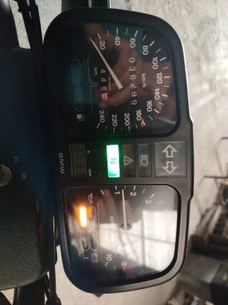BMW K75 Blanca