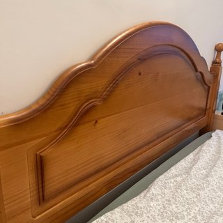 Mesitas de noche de madera + Cabecero