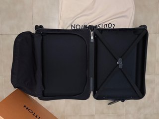 Maleta Louis Vuitton Horizon 55 Monogram Eclipse