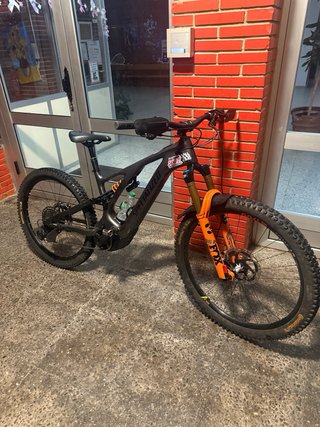 Specialized Turbo Levo Carbon