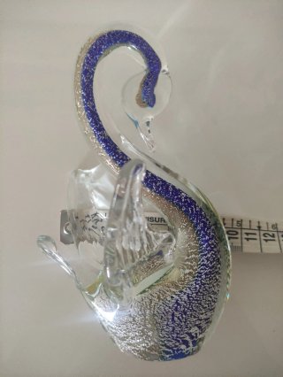Cigno in vetro di Murano blu