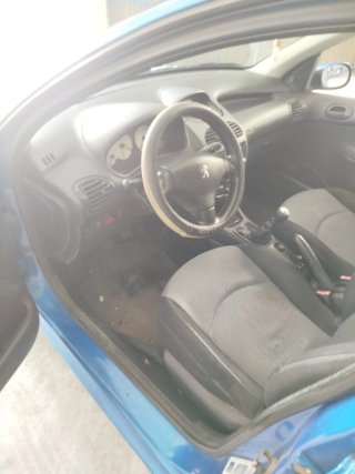 Peugeot 206 2004