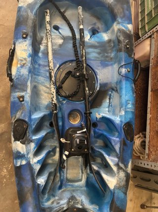Kayak Atlantic + Sonda Lowrance Eagle 4X