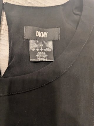 Blusa DKNY