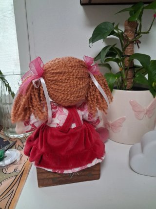 Muñeca antigua de cuerda (no funciona)