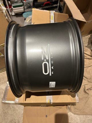 Llanta OZ Racing Plata