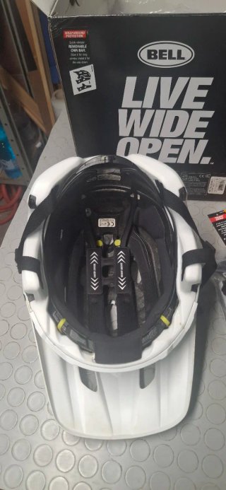 Bell Super DH Casco MTB Matte Black/White