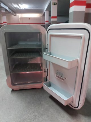 Nevera portátil Cecotec 25l