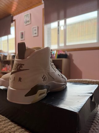 Jordan MVP Palomino Mujer Beige/Blanco
