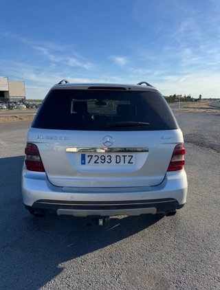 Mercedes-Benz ML 320 AMG