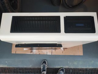 Estufa Pellets Pasillo Moscú Super Slim 11kw