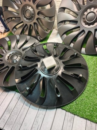 Tapacubos KAVANIC 19 Tesla Model Y
