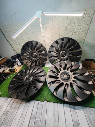 Tapacubos KAVANIC 19 Tesla Model Y