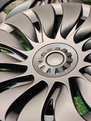 Tapacubos KAVANIC 19 Tesla Model Y