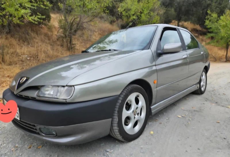 Alfa Romeo 146 1.4 junior - foto 1