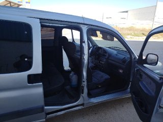 Peugeot parn 2001