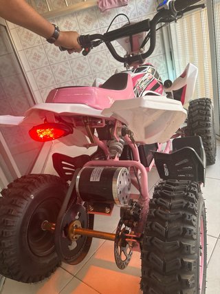 Quad Eléctrico Infantil 1000W Rosa
