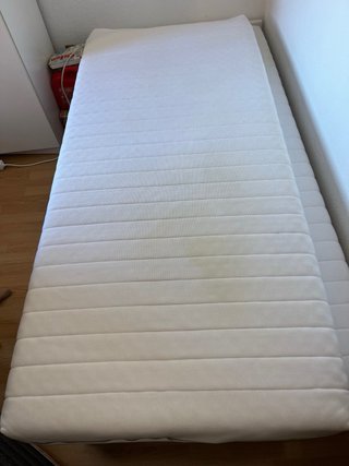 Litera Metálica Gris Ikea con Colchones