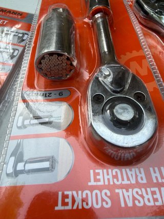 Llave Universal WERCKMANN 9-21mm con Trinquete
