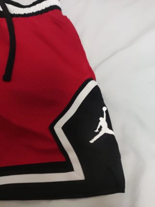 Pantalón corto Jordan Rojo y Negro
