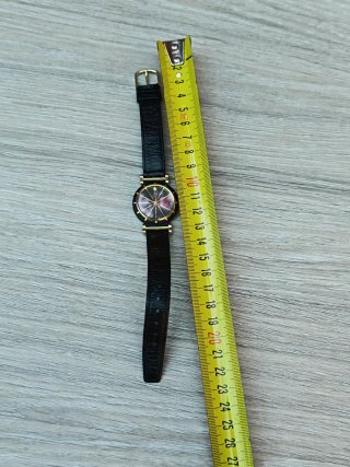 Reloj Gucci Mujer Negro/Dorado