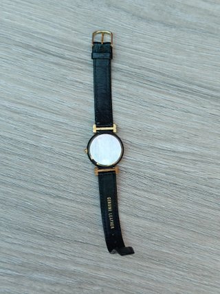 Reloj Gucci Mujer Negro/Dorado
