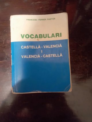 Diccionarios castellano, francés,portugués,catalá