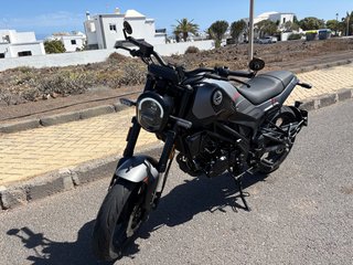 Benelli Leoncino 125 Naked Negra