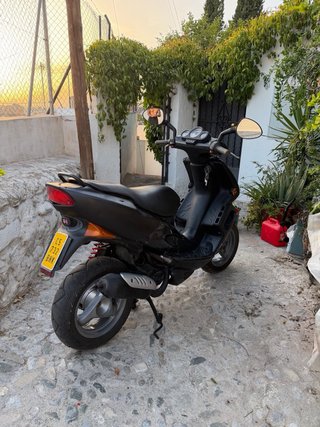 Peugeot Speedfight LC 2000 Scooter
