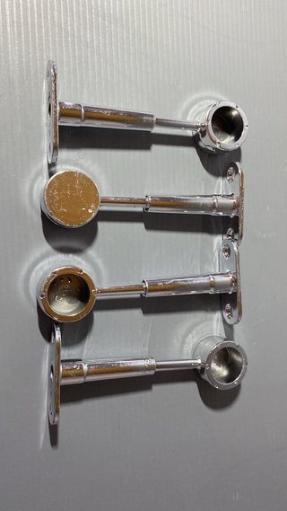 4 Reggitubo Armadio 18mm Cromati