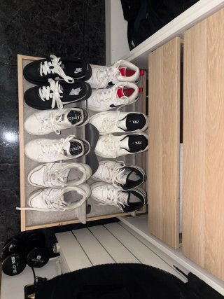 Armario Blanco Ikea con Accesorios