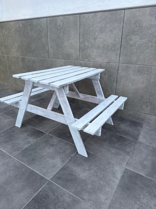 Merendero infantil de madera