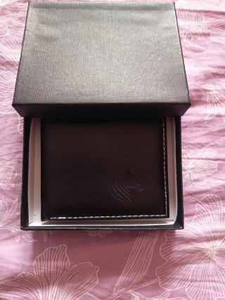 Cartera de hombre negra con logo de caballo