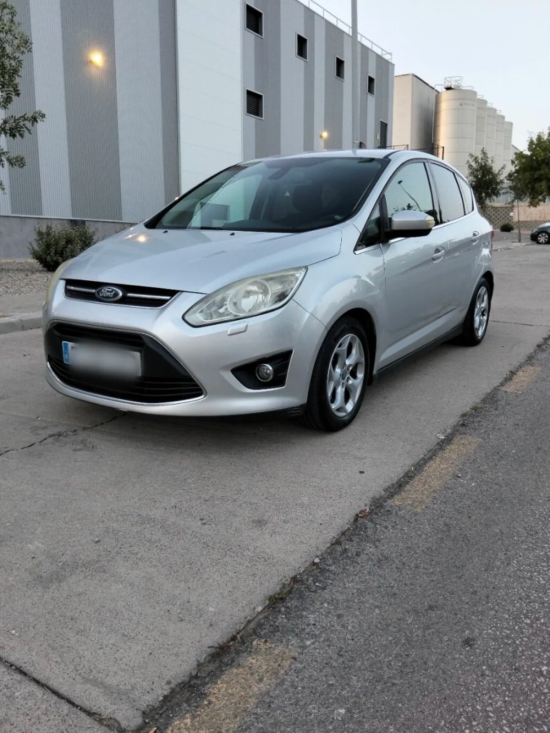 Ford C-MAX 2011 - foto 1