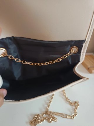 Bolso de fiesta acolchado cadena dorada